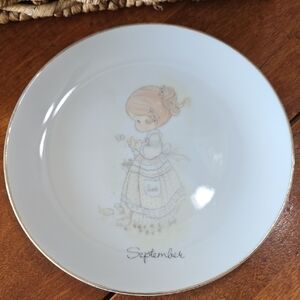 Vintage 1983 Precious Moments September Plate Enesco
